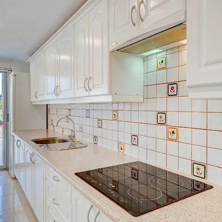 3-bedroom Bella With Own Pool